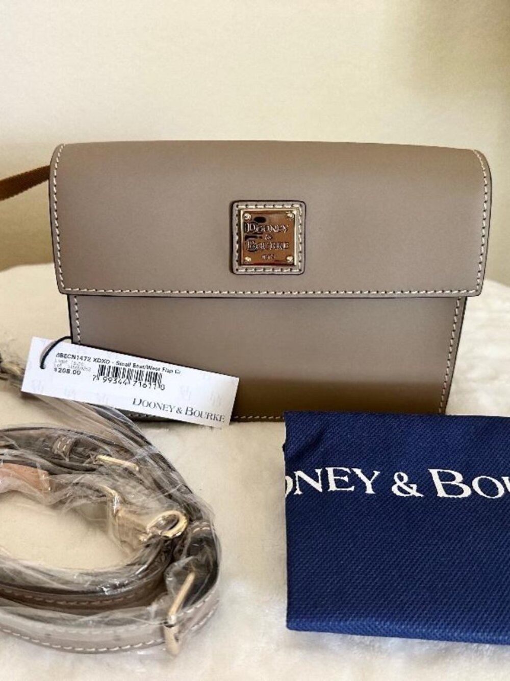 NWT DOONEY & BOURKE EAST/WEST FLAP CROSSBODY BAG $208 MSRP  LIGHT TAUPE
